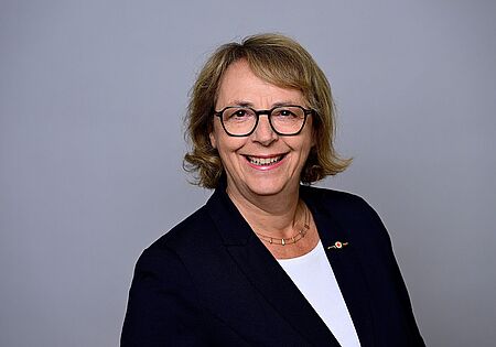 Marion Harnisch. Vizepräsidentin Deutsches Rotes Kreuz Landesverband Hamburg e.V..